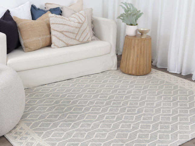 Copacabana Lattice Light Grey Wool Rug