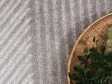 Ares Delia Overlay Ash Rug
