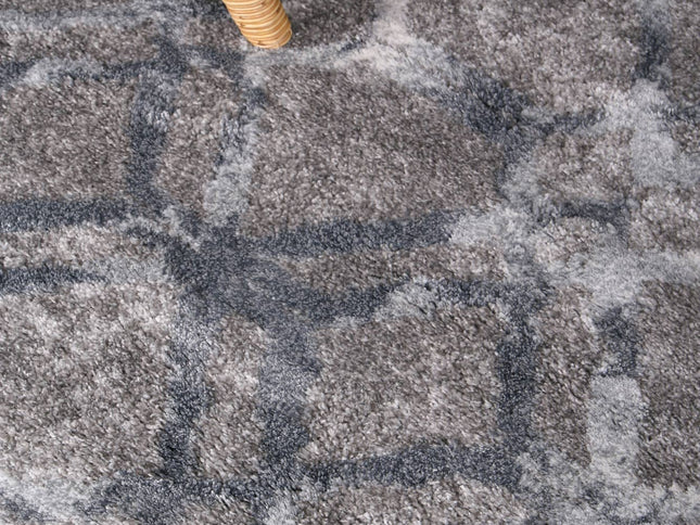 Century Septimius Grey Plush Rug