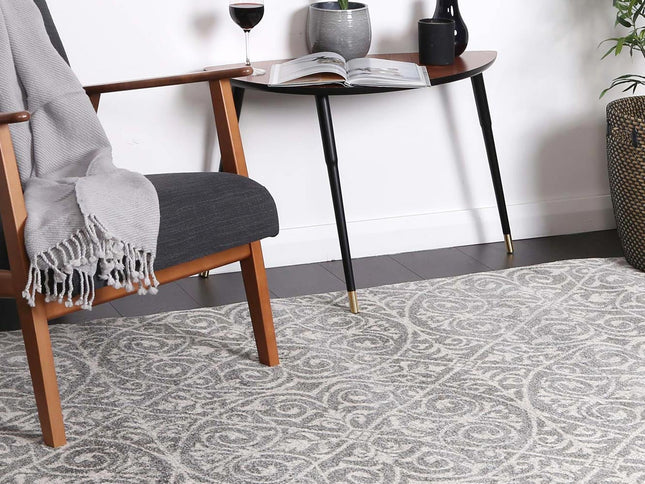 Delicate Katherine Grey & Ivory Rug