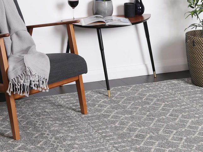Delicate Cassiday Grey & Ivory Rug