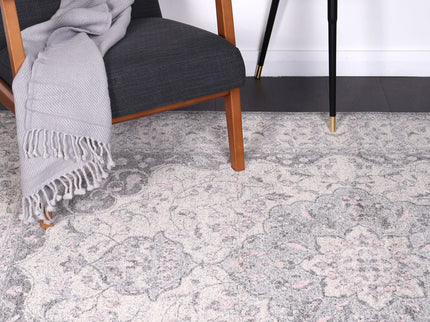 Delicate Traditional Grey Rug