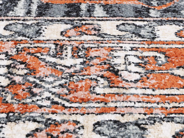 Estate Leoplda Traditional Black Rug