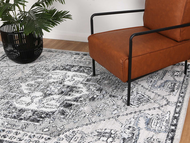 Estate Lynnwood Hall Traditional Grey Rug