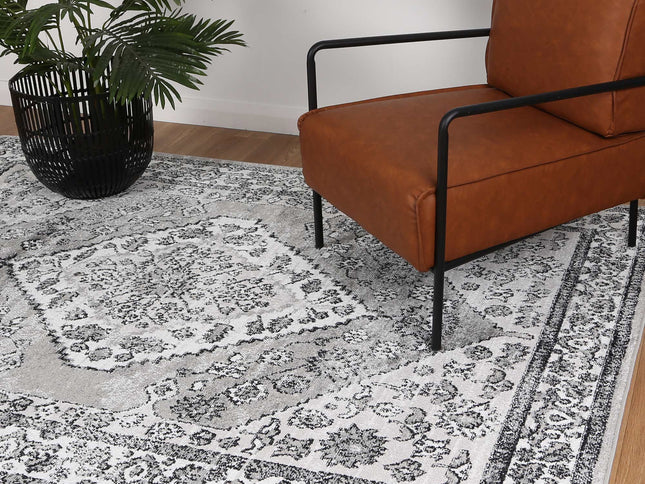Estate Safra Traditional Grey Rug
