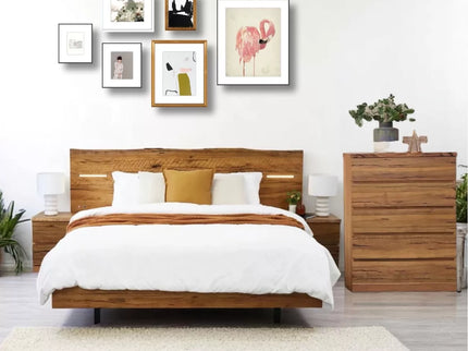 Eagle Bay Queen Bed