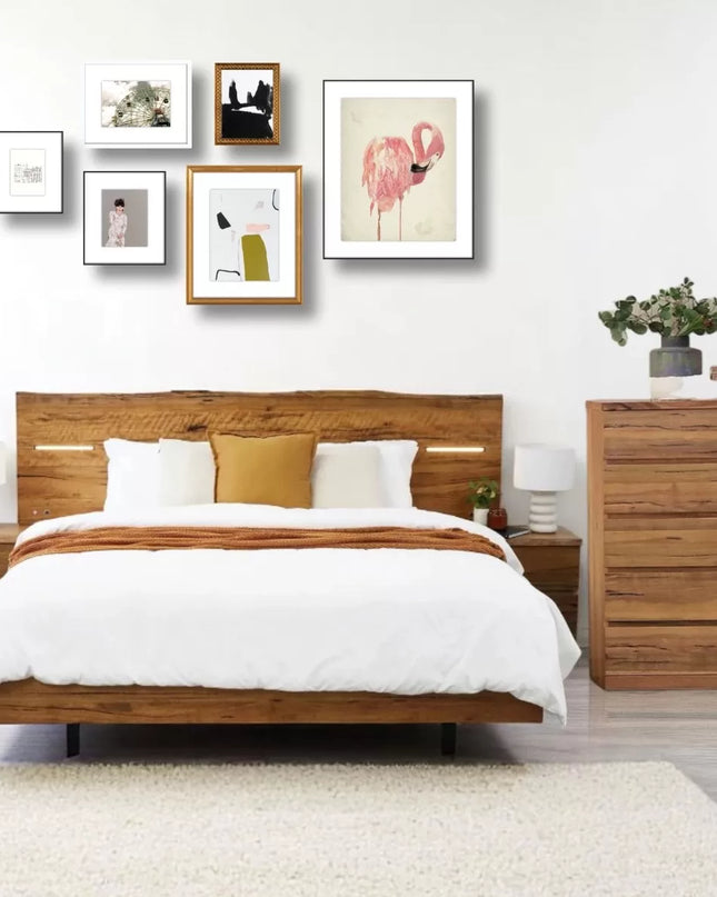 Eagle Bay Queen Bed