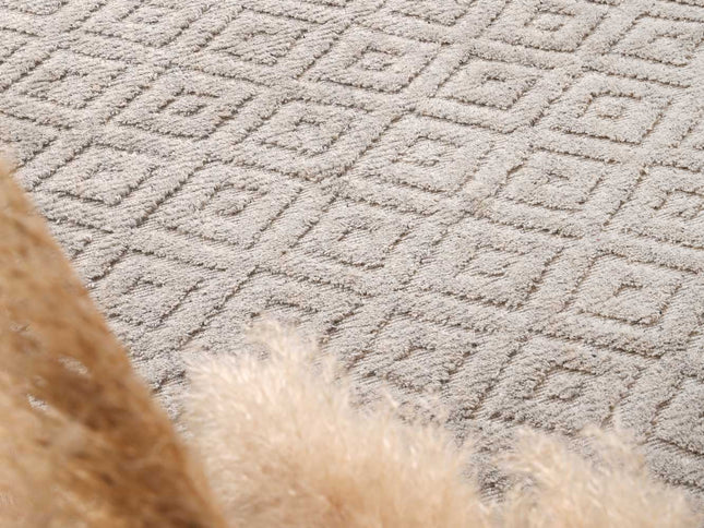 Goa Diamond Wool Blend Grey Rug