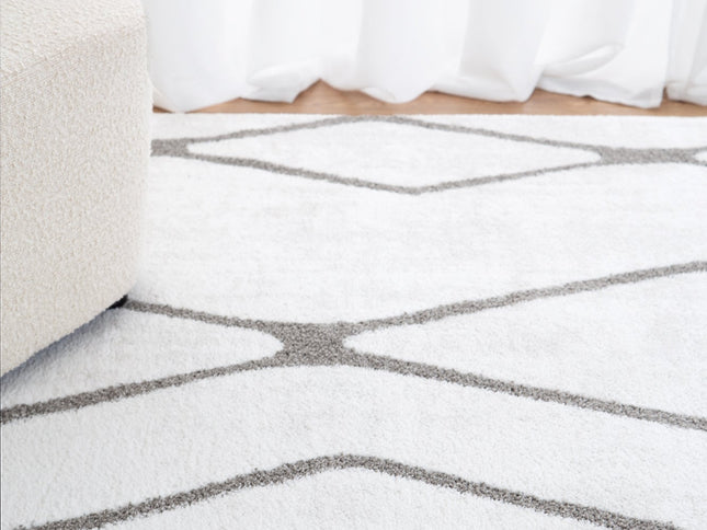 Grace Diamond Polyester Rug