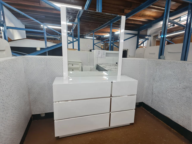 Hannah Dresser & Mirror - White High Gloss