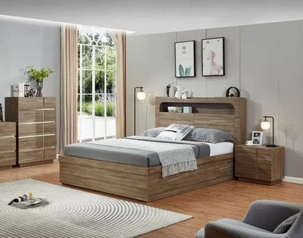 Hannah 4Pce King Tallboy Suite - Light Oak