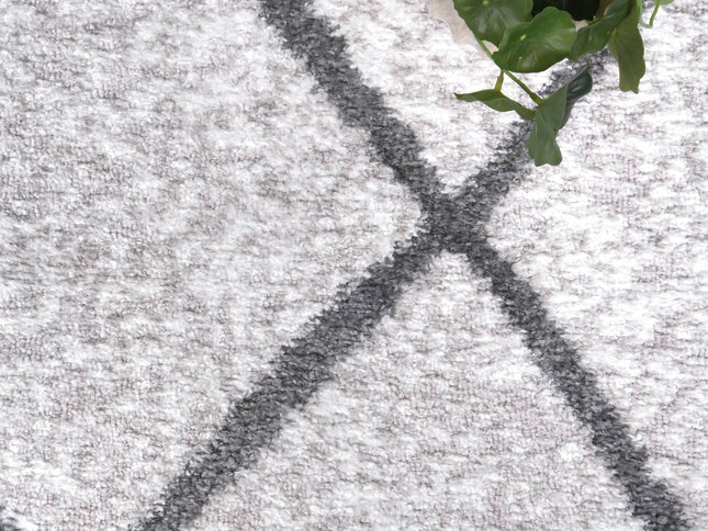 Kimberley Trellis Silver Contemporary Rug