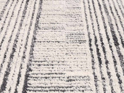Legend Pan Geometric Light Grey Rug
