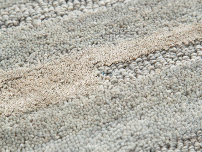 Les Nomades Linear Light Ash Wool Rug