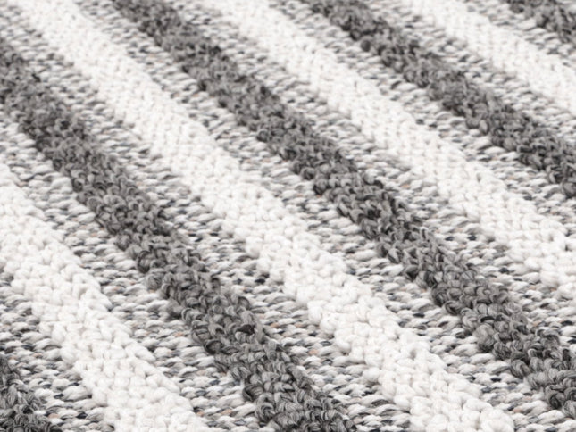Maldives Hawk Indoor / Outdoor Grey Rug