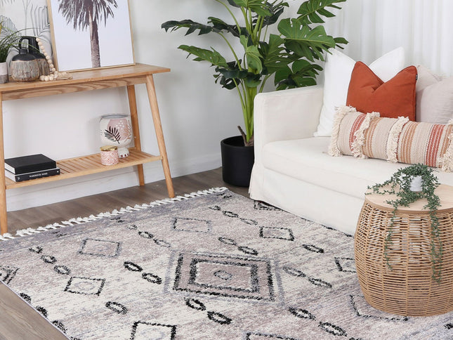 Moda Tribal Diamond Ash Rug (Morocco)