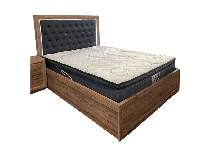 Manhattan King Bed