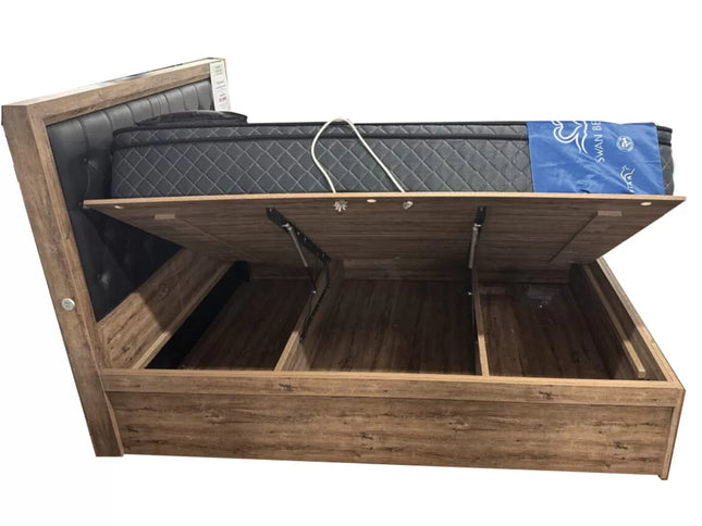 Manhattan King Bed