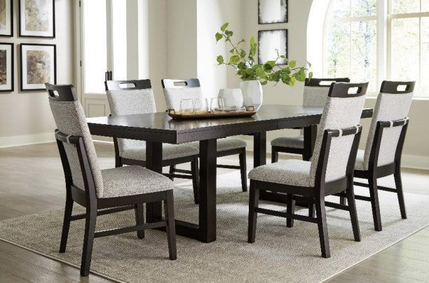 Neymorton Extendable 9Pce Dining Set