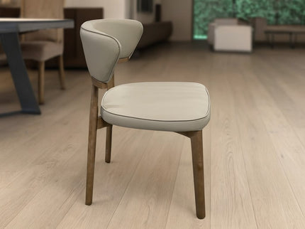 Opera Chair