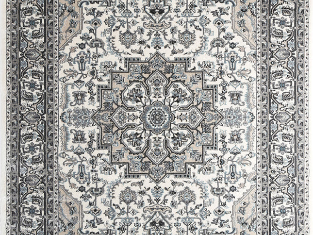 Prague Teresa Beige Traditional Rug
