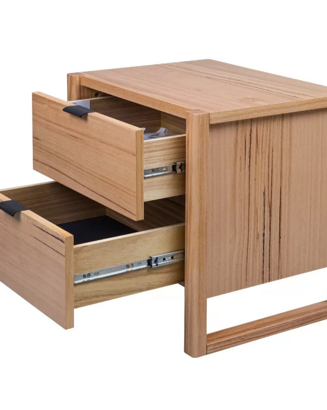 Perisher Bedside