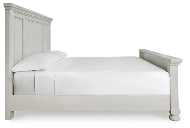 Robbinsdale Queen Bed