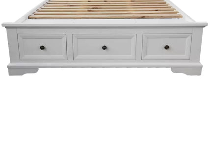 Sala Queen Bed