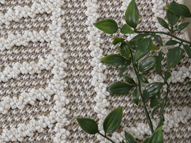 Vanuatu Onika Beige Geometric Flatweave Rug