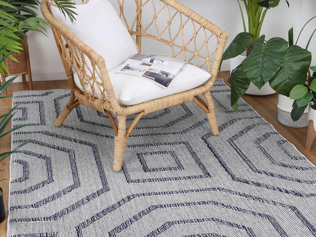 Vanuatu Hale Charcoal Geometric Flatweave Rug