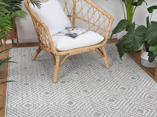 Vanuatu Walasi Ash Geometric Flatweave Rug
