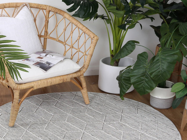 Vanuatu Totori Ash Geometric Round Flatweave Rug