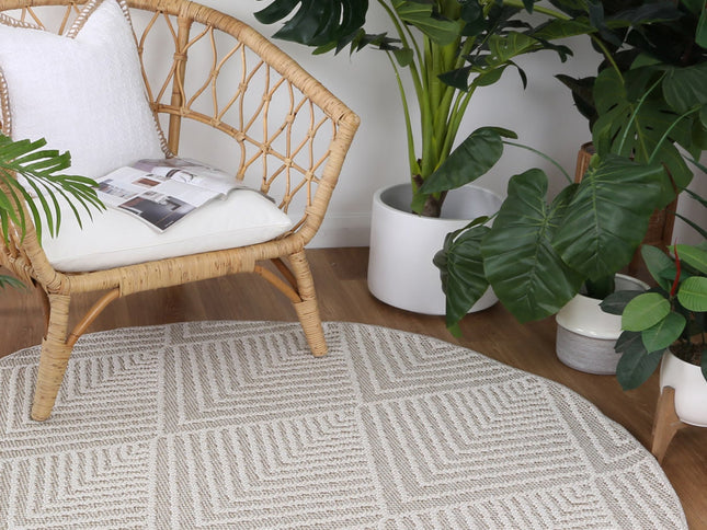 Vanuatu Onika Beige Geometric Round Flatweave Rug