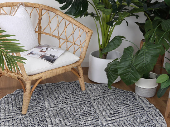 Vanuatu Naka Charcoal Geometric Round Flatweave Rug