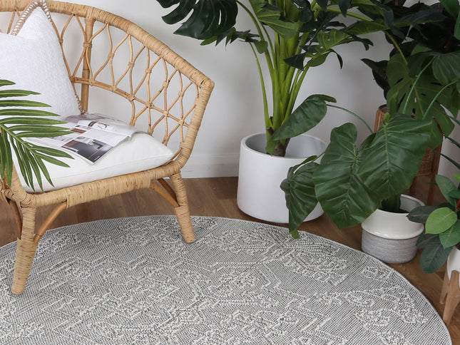 Vanuatu Bule Ash Tribal Round Flatweave Rug