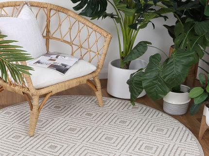 Vanuatu Wickham Beige Geometric Round Flatweave Rug