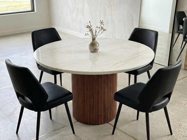 Aspen 5pce Round Dining Table W/ Black Bailey Chair